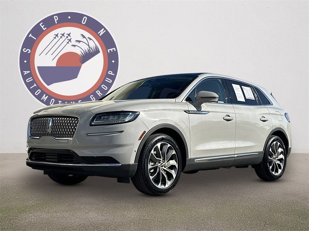 2022 Lincoln Nautilus Reserve AWD
