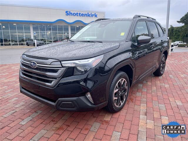 2025 Subaru Forester Premium Crossover AWD