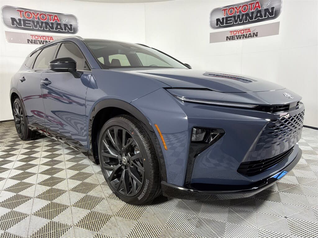 2025 Toyota Crown Signia Limited AWD