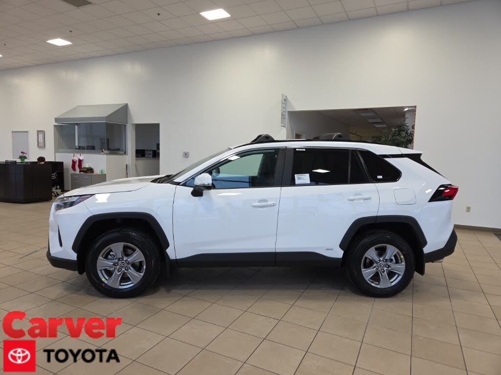2025 Toyota RAV4 Hybrid XLE AWD