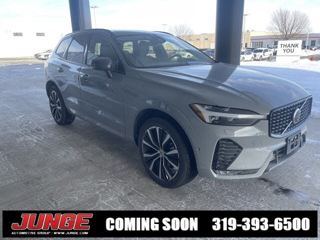 2025 Volvo XC60 B5 Plus Dark Theme AWD