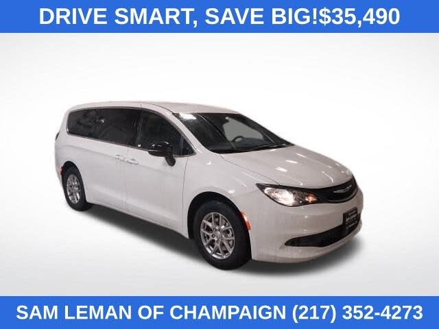 2026 Chrysler Voyager LX FWD