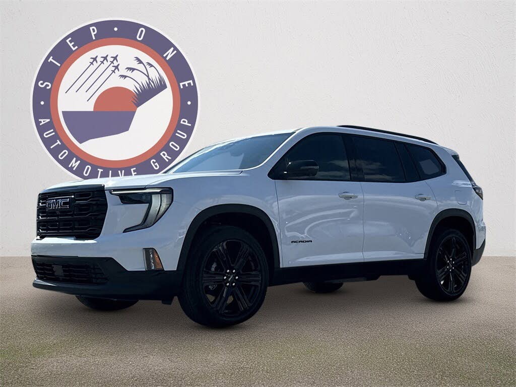 2026 GMC Acadia Elevation FWD