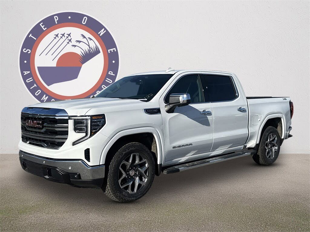 2026 GMC Sierra 1500 SLT Crew Cab 4WD