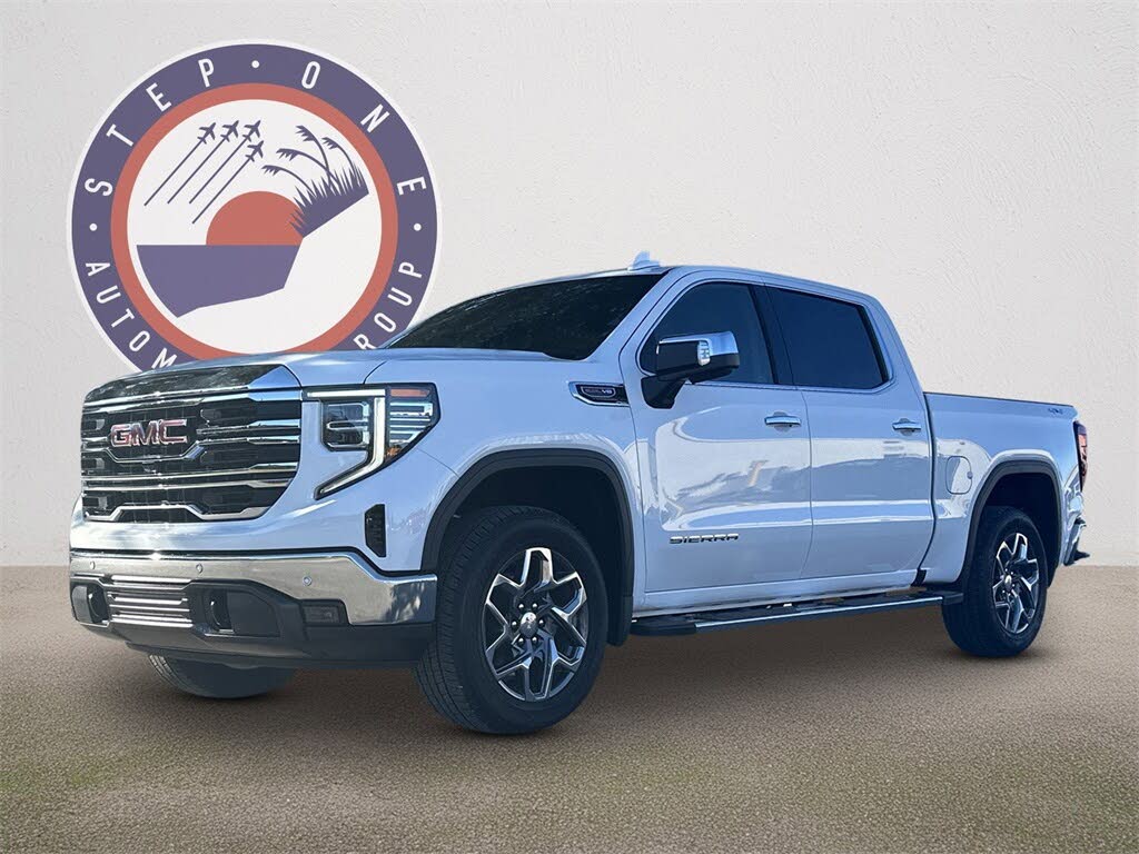 2026 GMC Sierra 1500 SLT Crew Cab 4WD