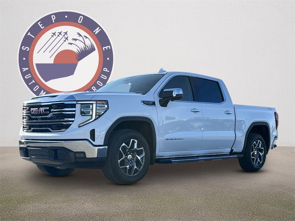 2026 GMC Sierra 1500 SLT Crew Cab 4WD