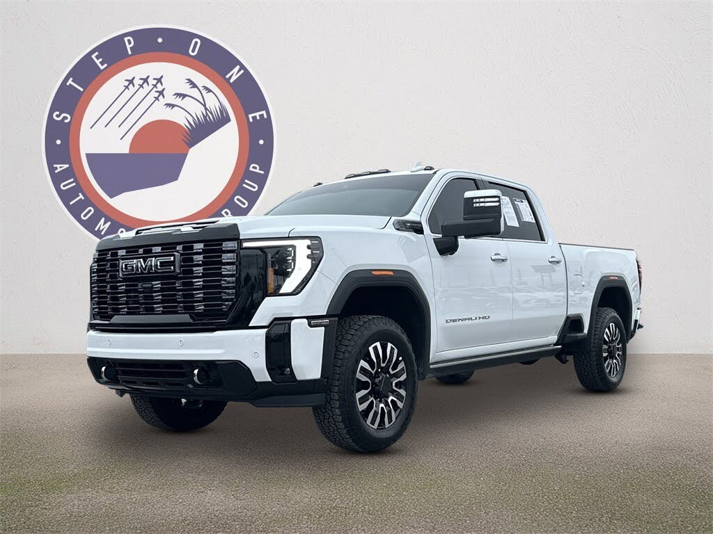 2026 GMC Sierra 2500HD Denali Ultimate Crew Cab 4WD