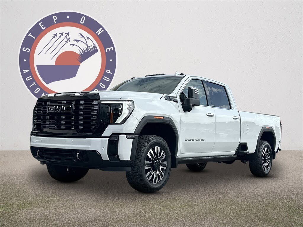 2026 GMC Sierra 3500HD Denali Ultimate Crew Cab 4WD