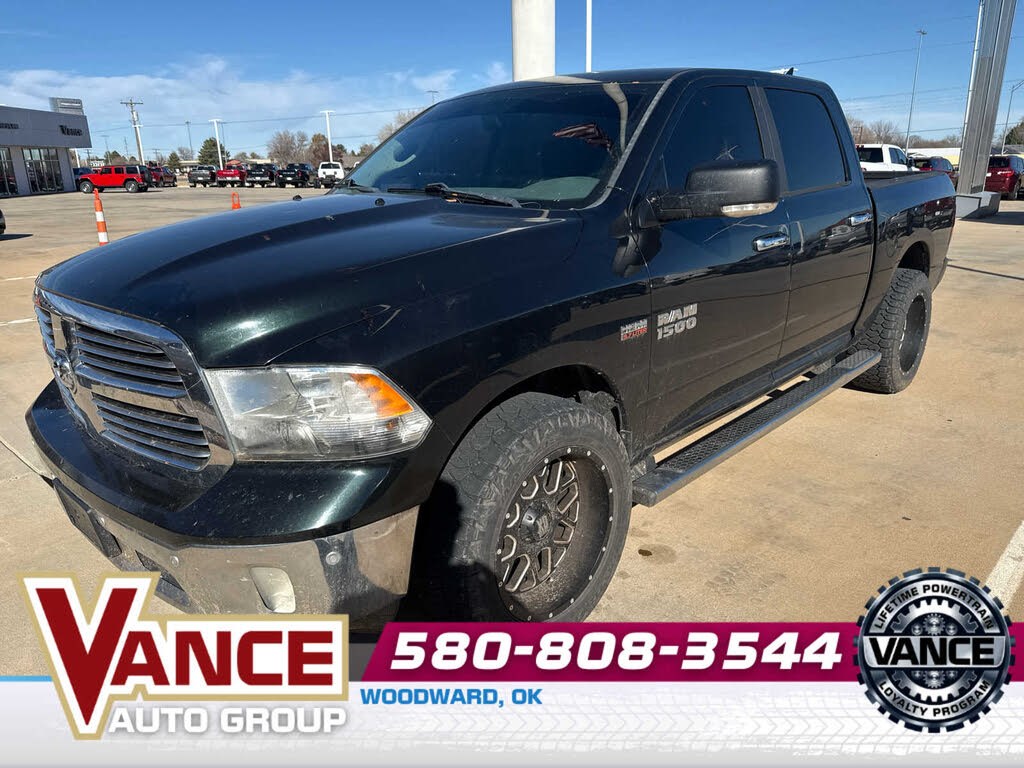 2015 RAM 1500 Lone Star Crew Cab RWD