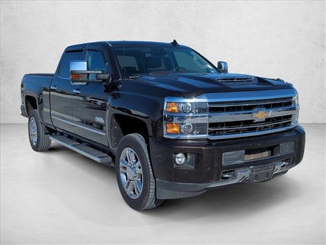 2018 Chevrolet Silverado 2500HD High Country Crew Cab 4WD