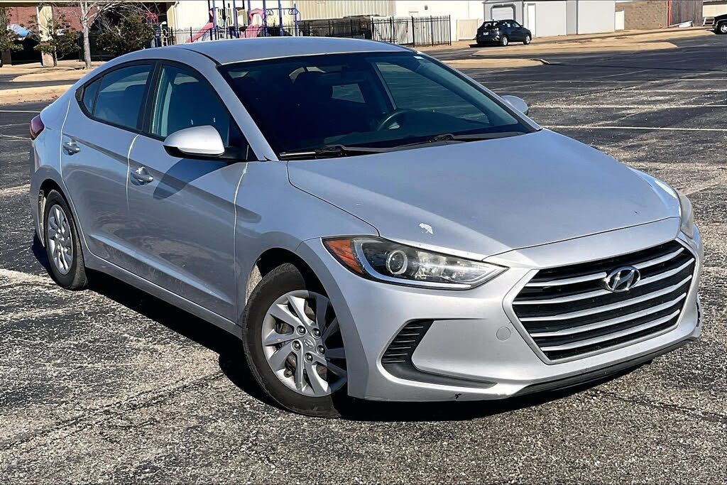 2018 Hyundai Elantra SE FWD