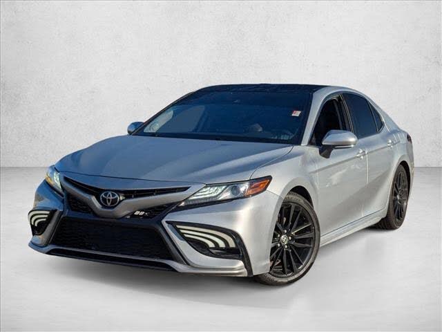 2022 Toyota Camry XSE FWD