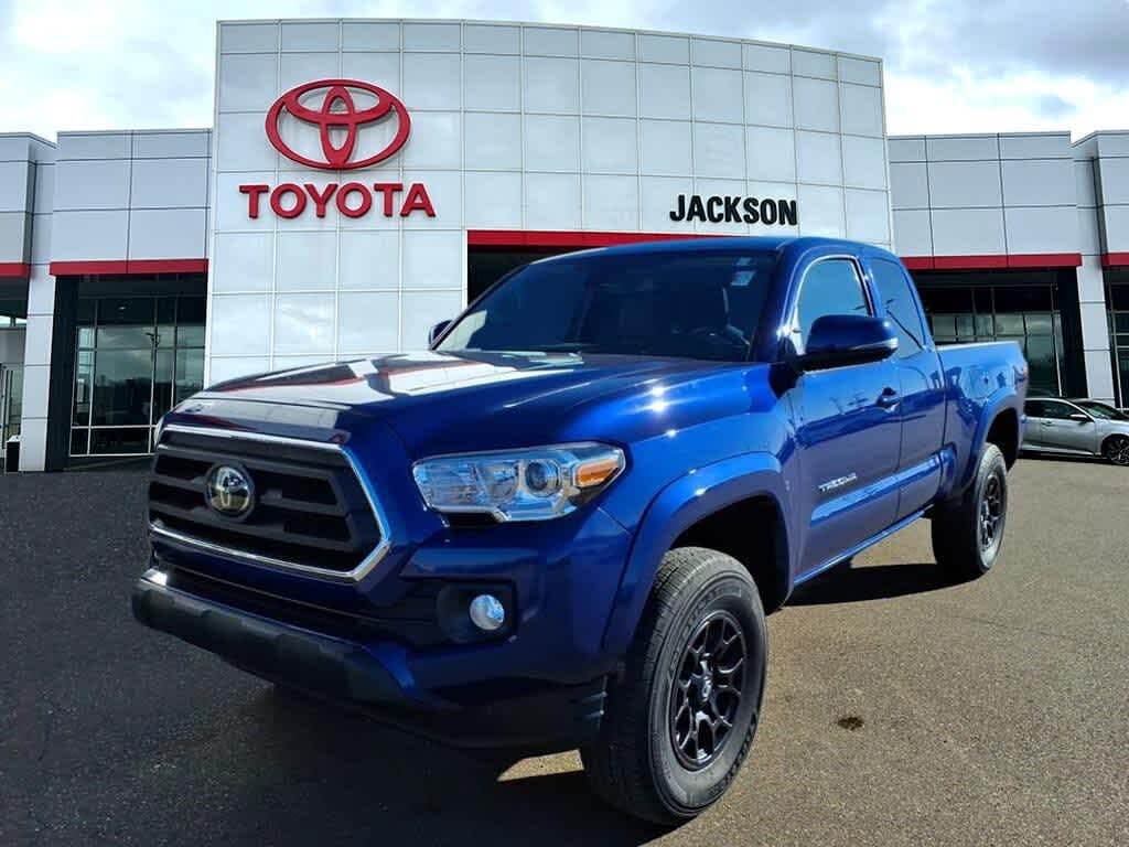 2022 Toyota Tacoma SR5 V6 Access Cab RWD