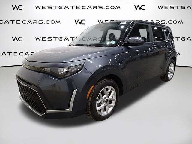2023 Kia Soul LX FWD