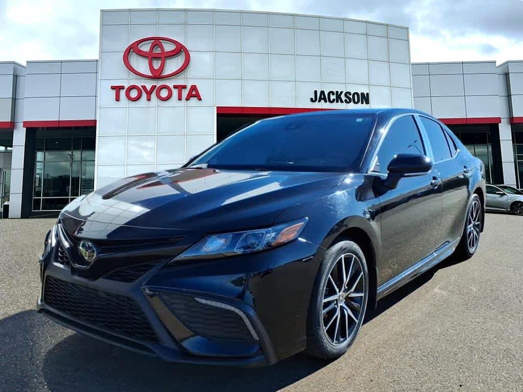 2023 Toyota Camry SE FWD