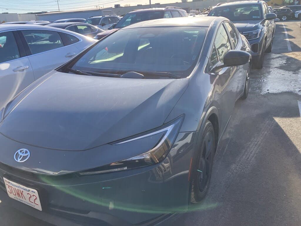 2024 Toyota Prius LE FWD