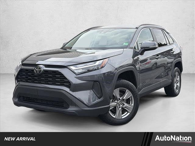 2024 Toyota RAV4 XLE FWD