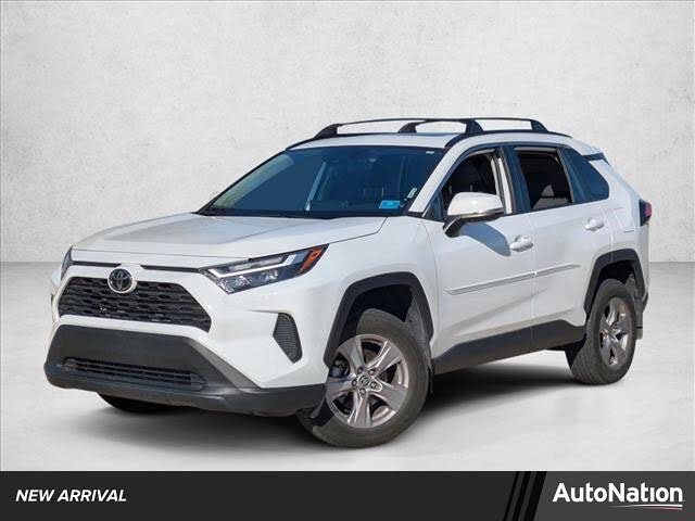 2024 Toyota RAV4 XLE FWD