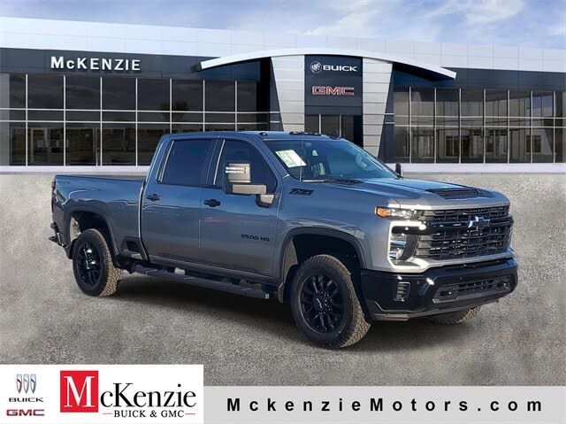 2025 Chevrolet Silverado 2500HD Custom Crew Cab 4WD