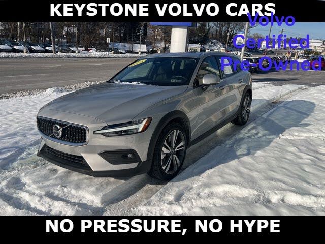 2025 Volvo V60 Cross Country B5 Plus AWD