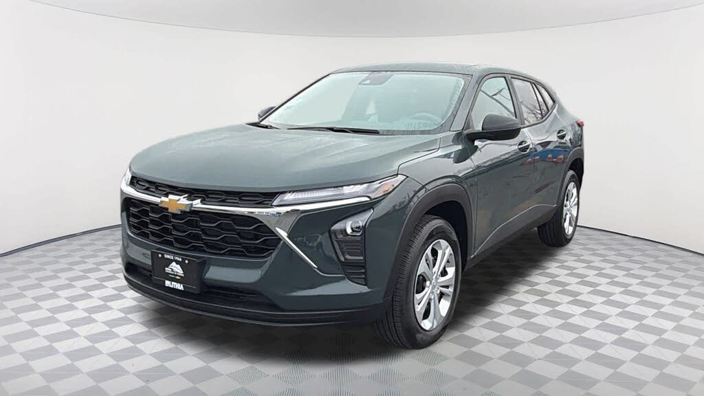 2026 Chevrolet Trax LS FWD