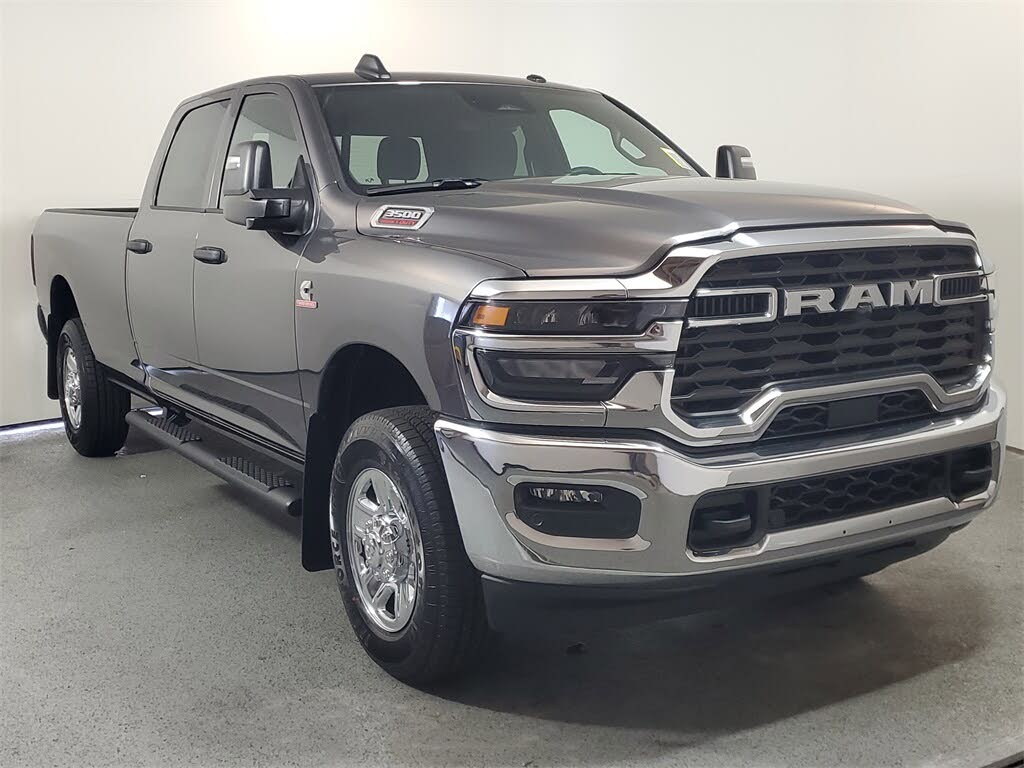 2026 RAM 3500 Tradesman Crew Cab LB 4WD