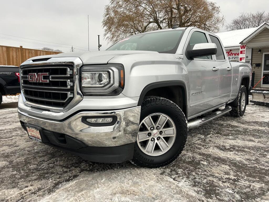 GMC Sierra 1500 SLE Double Cab 4WD 2017