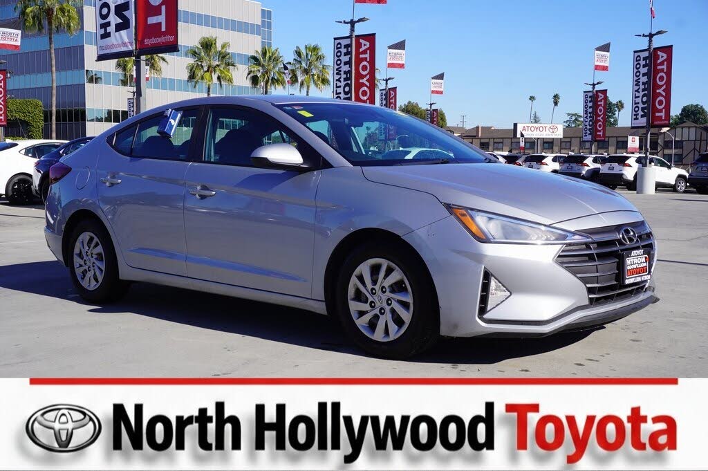 2020 Hyundai Elantra SE FWD