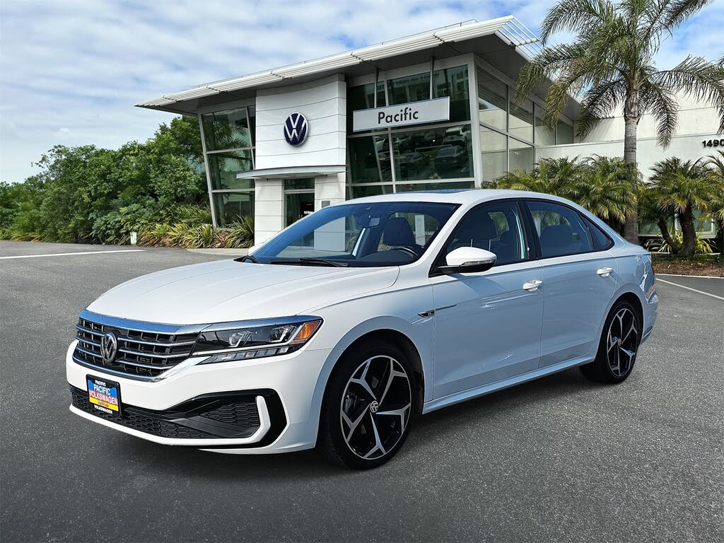 2021 Volkswagen Passat 2.0T R-Line FWD