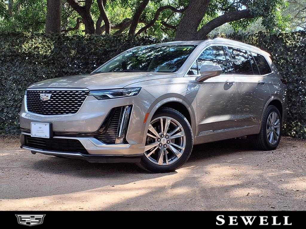 2022 Cadillac XT6 Premium Luxury FWD