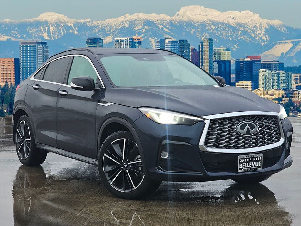 2022 INFINITI QX55 Essential AWD