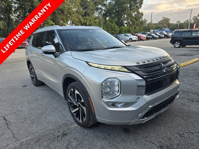 2022 Mitsubishi Outlander SEL FWD