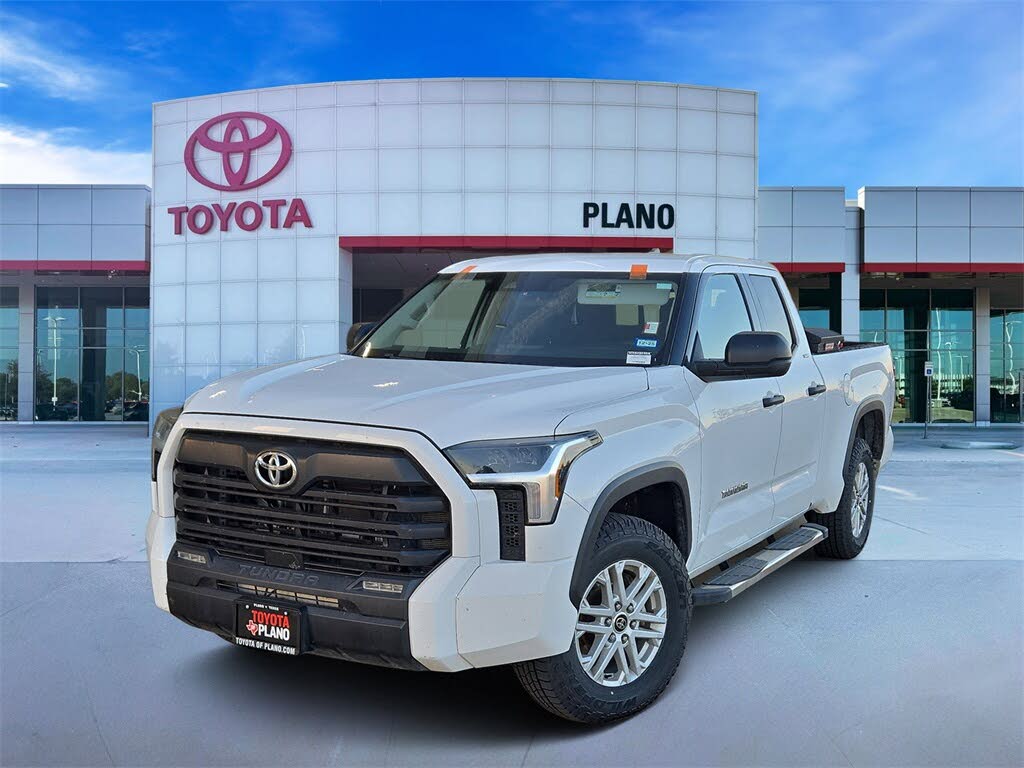 2022 Toyota Tundra SR5 Double Cab 4WD