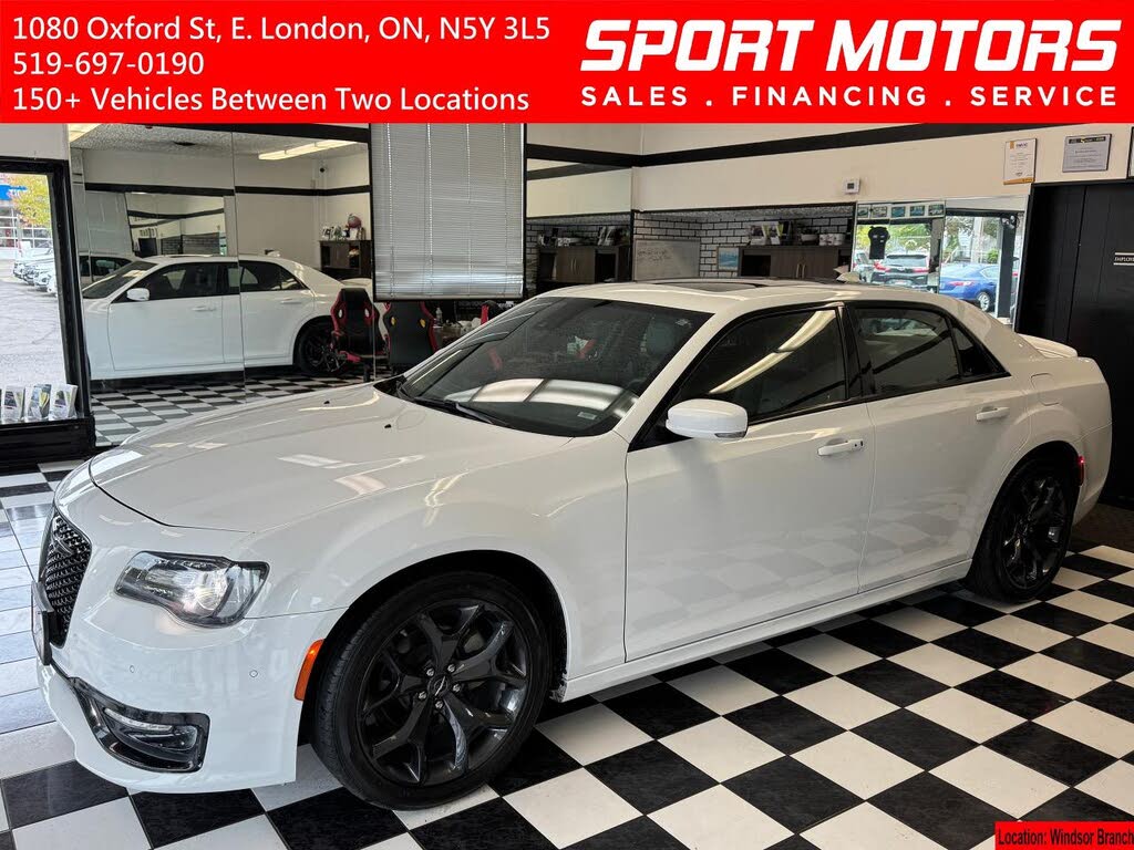 2023 Chrysler 300 S V6 RWD