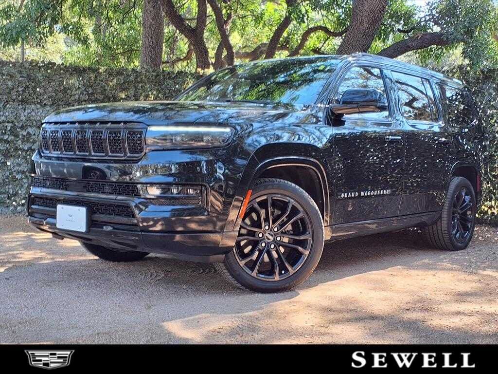 2023 Jeep Grand Wagoneer Series II 4WD