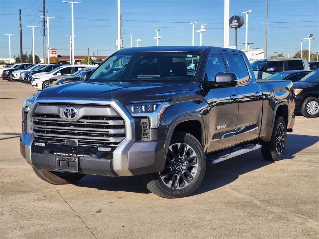 2023 Toyota Tundra Limited CrewMax Cab LB 4WD