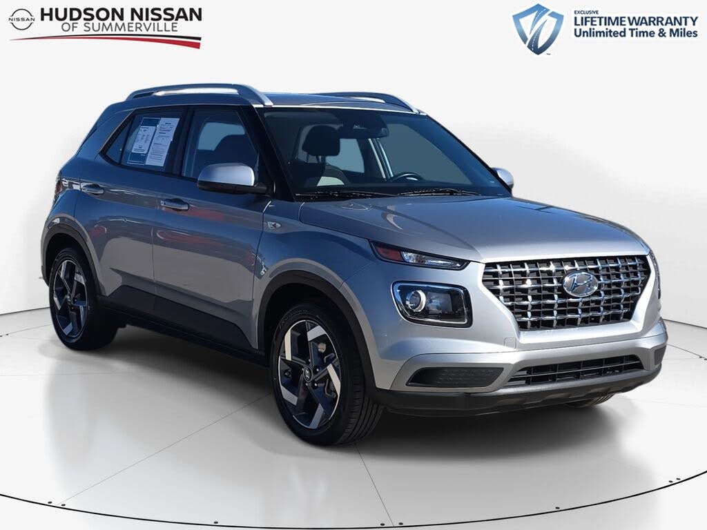 2024 Hyundai Venue SEL FWD