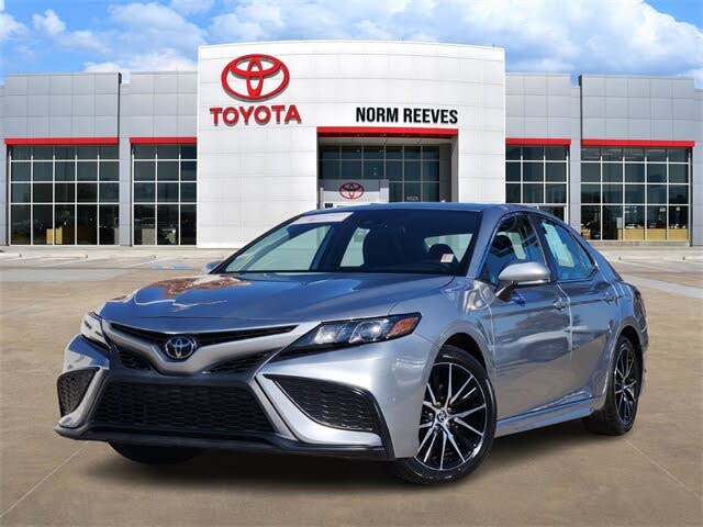 2024 Toyota Camry SE FWD