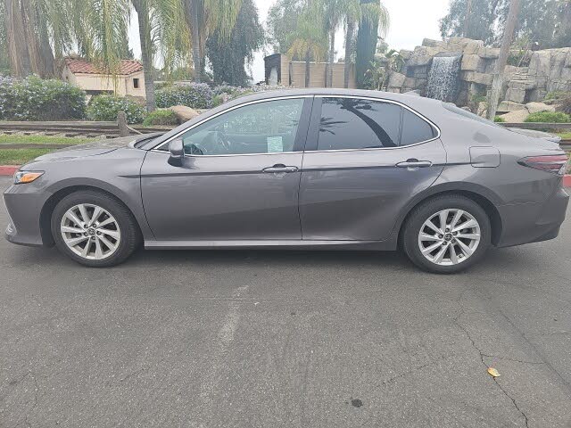 2024 Toyota Camry LE FWD