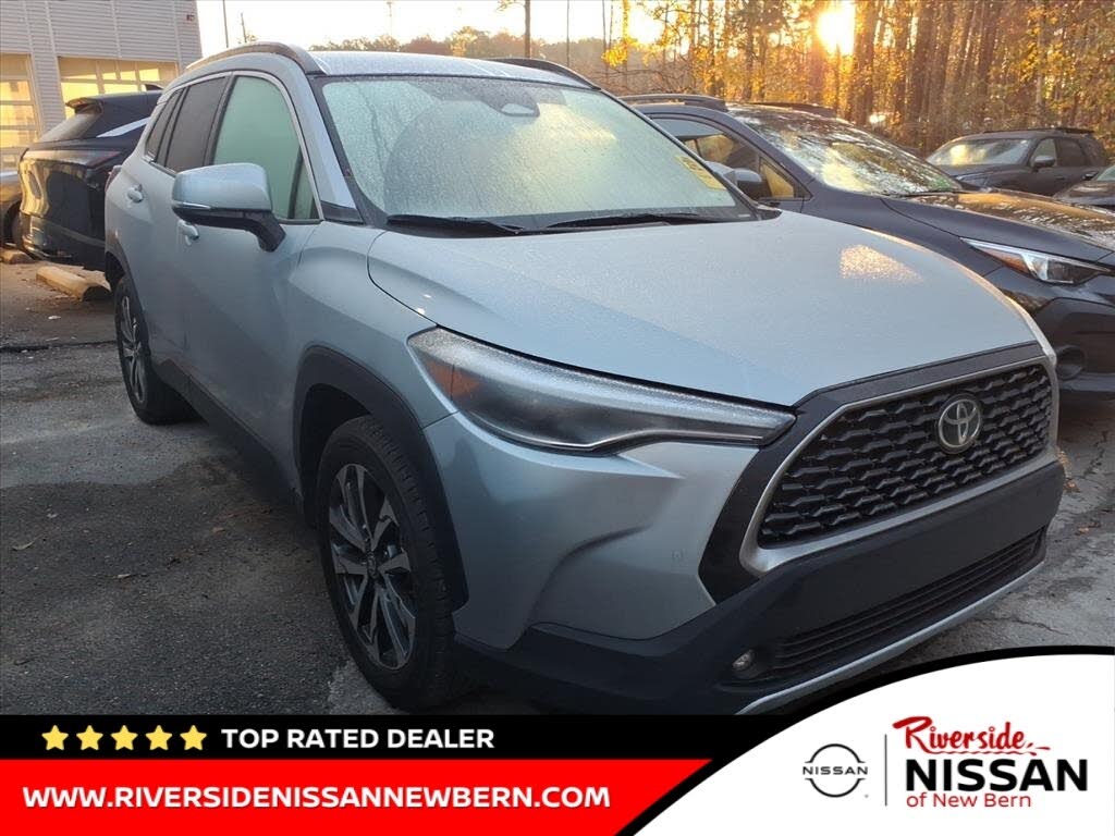2024 Toyota Corolla Cross XLE FWD