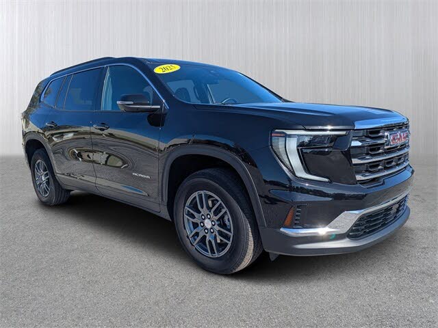 2025 GMC Acadia Elevation FWD