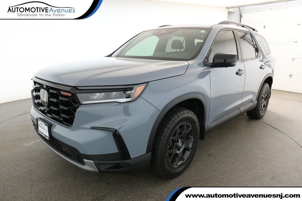 2025 Honda Pilot TrailSport AWD