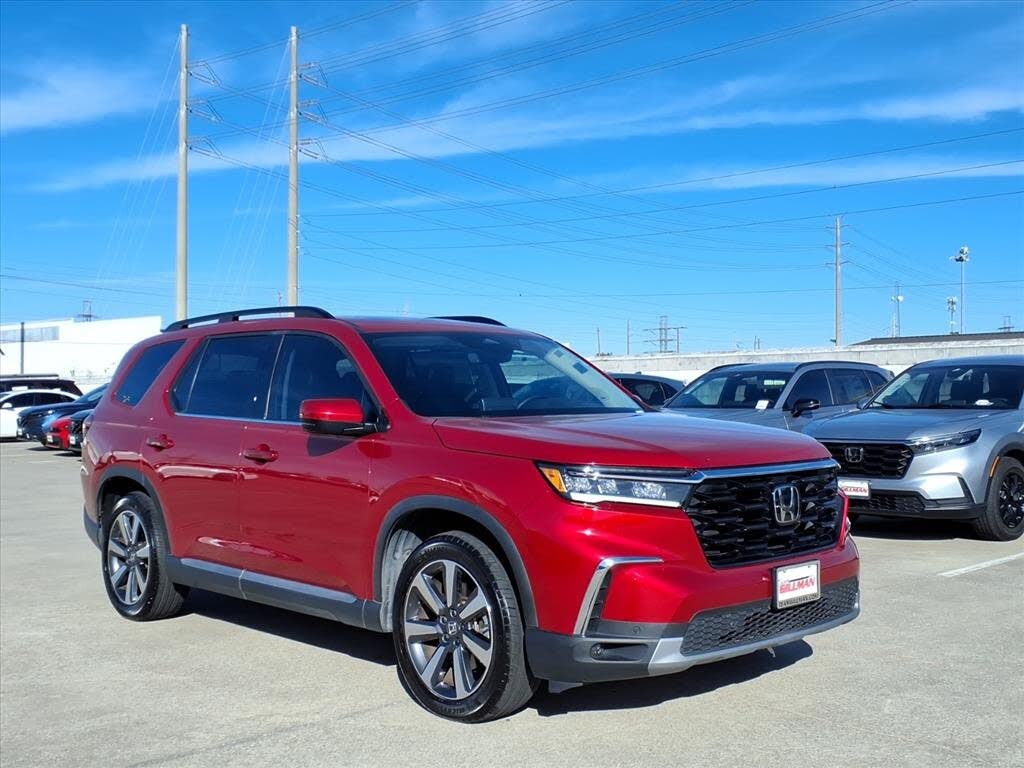 2025 Honda Pilot Touring FWD