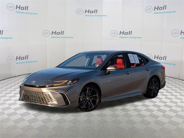 2025 Toyota Camry XSE FWD