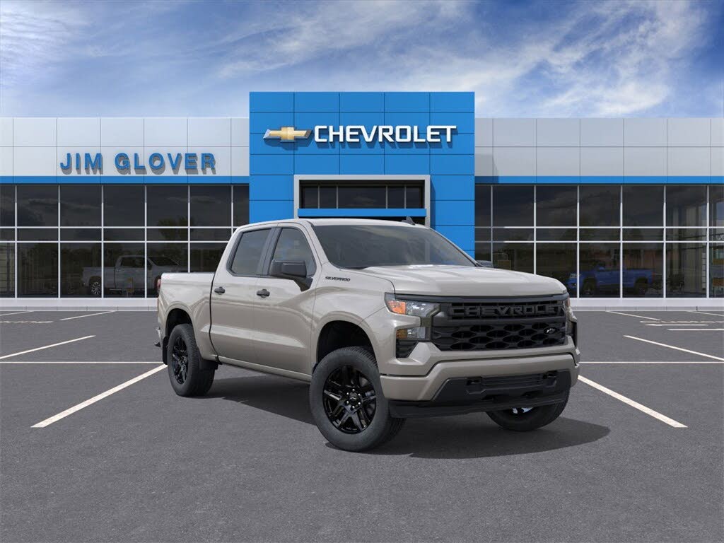 2026 Chevrolet Silverado 1500 Custom Crew Cab 4WD
