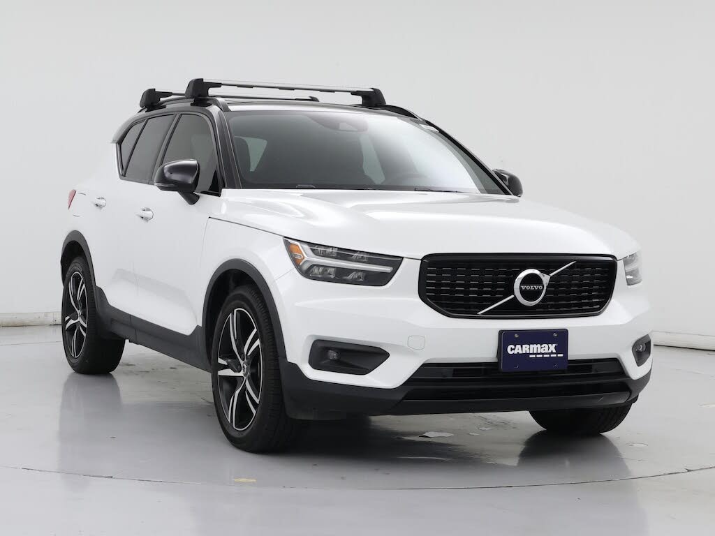2019 Volvo XC40 T4 R-Design FWD