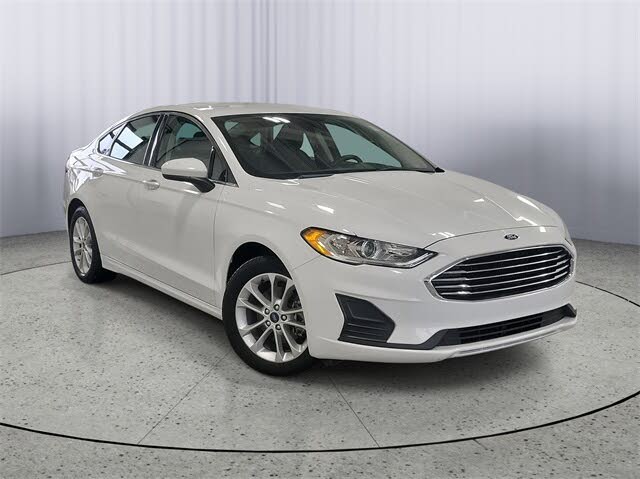 2020 Ford Fusion SE FWD