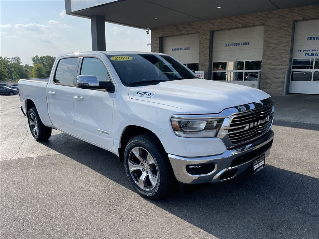 2023 RAM 1500 Laramie Crew Cab 4WD