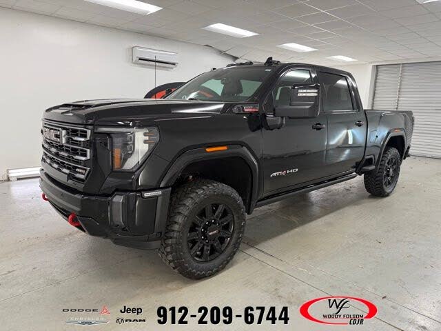 2024 GMC Sierra 2500HD AT4 Crew Cab 4WD
