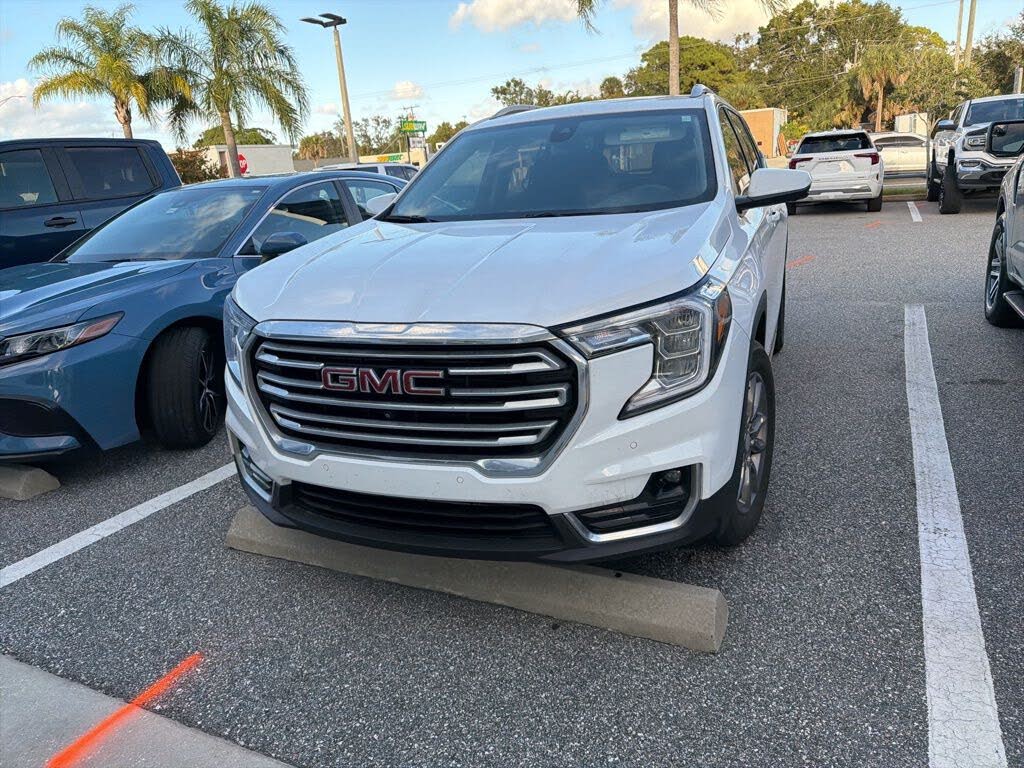 2024 GMC Terrain SLT FWD